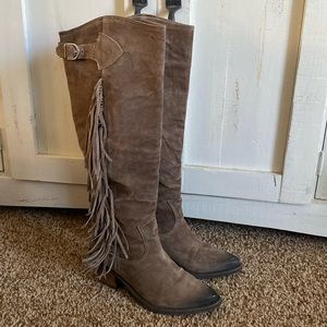Distressed Fringe Carlos Ringo Boots
